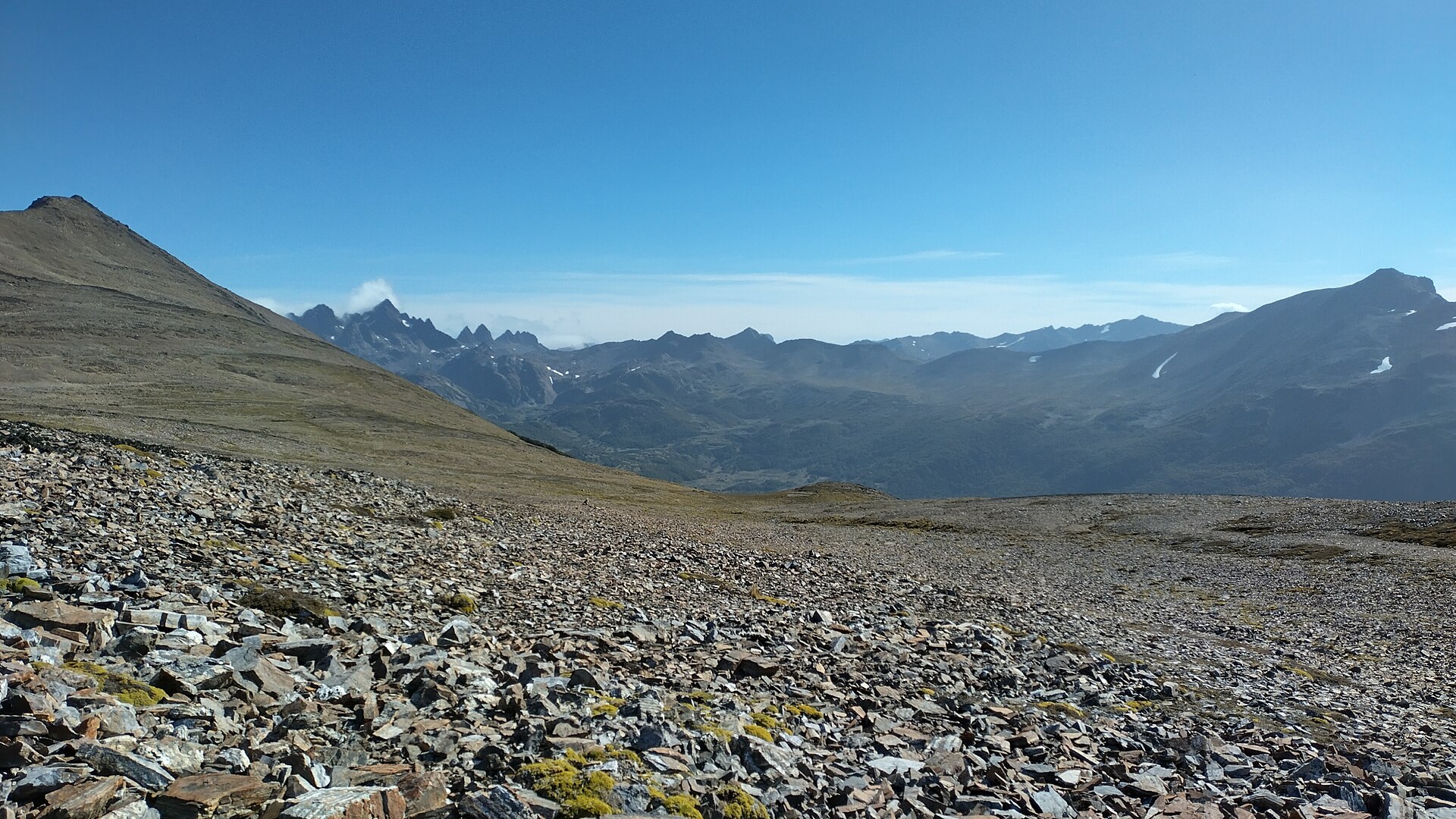 Bandera hill of Dientes de Navarino in summer