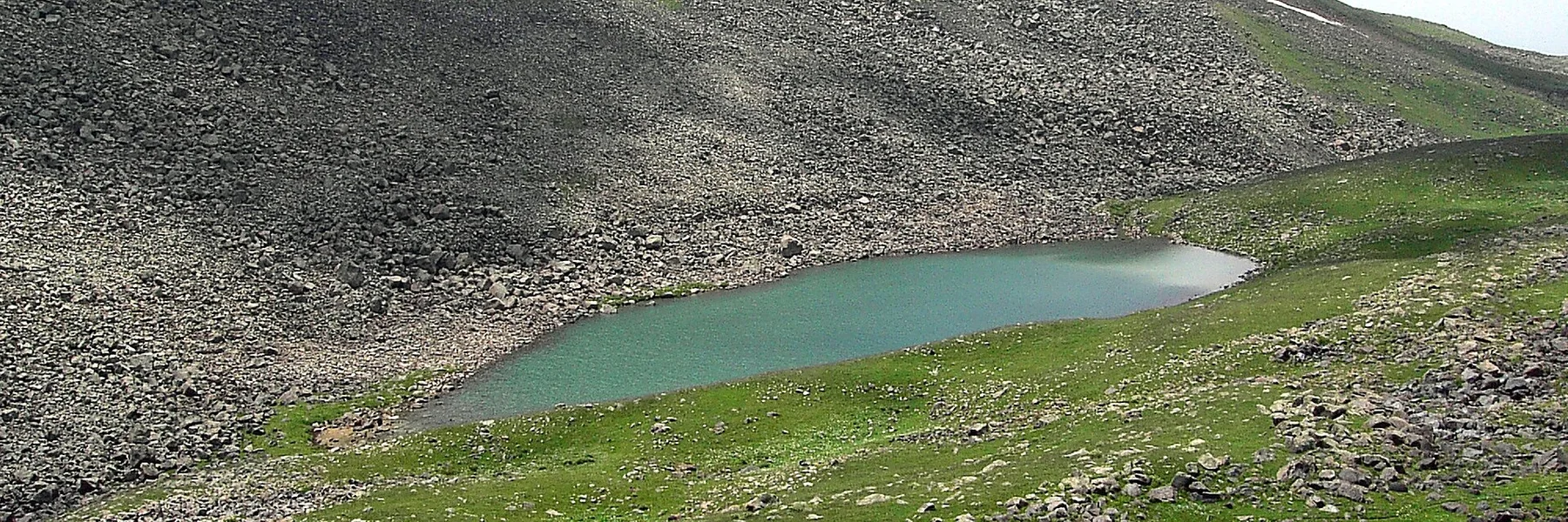 Muntii Geghama — view 4