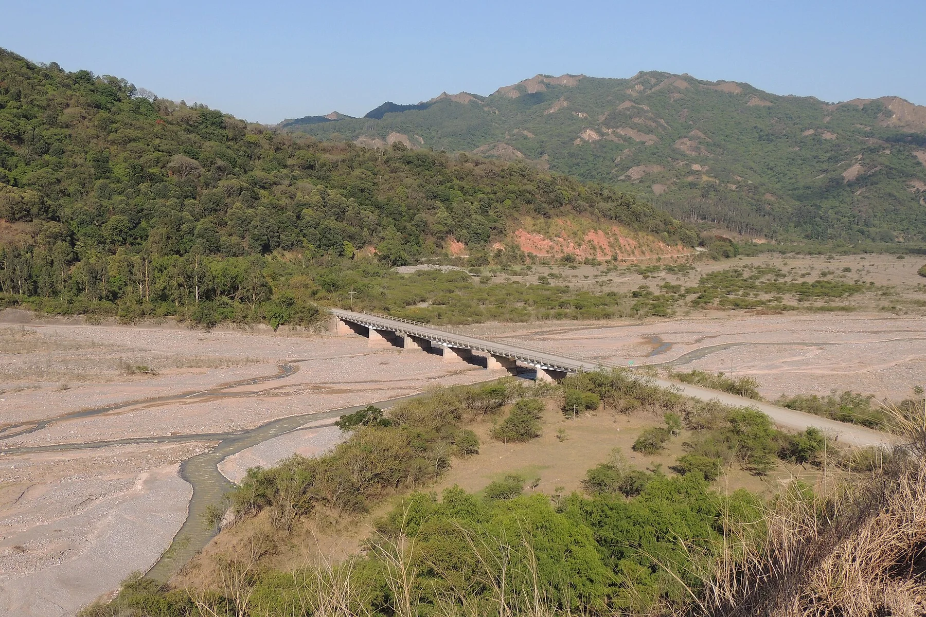 97-Pte sobre Rio Grande Quebrada de Humahuaca