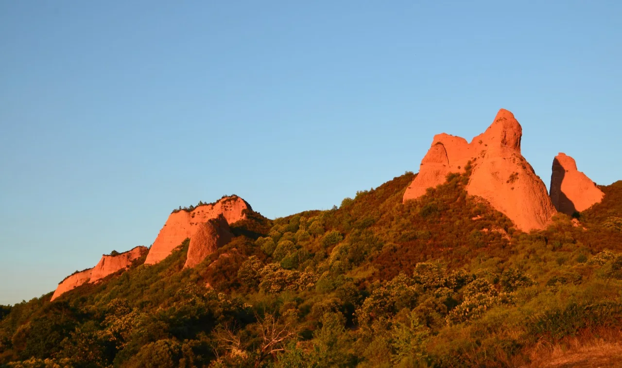 Las Médulas in sunset