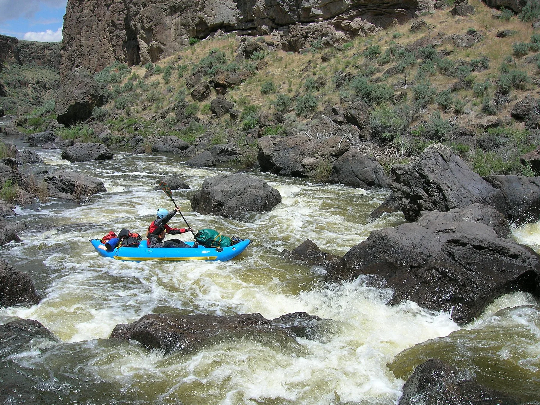Boating East Fork Owyhee Wild and Scenic River in Garat Gorge (23262476893)
