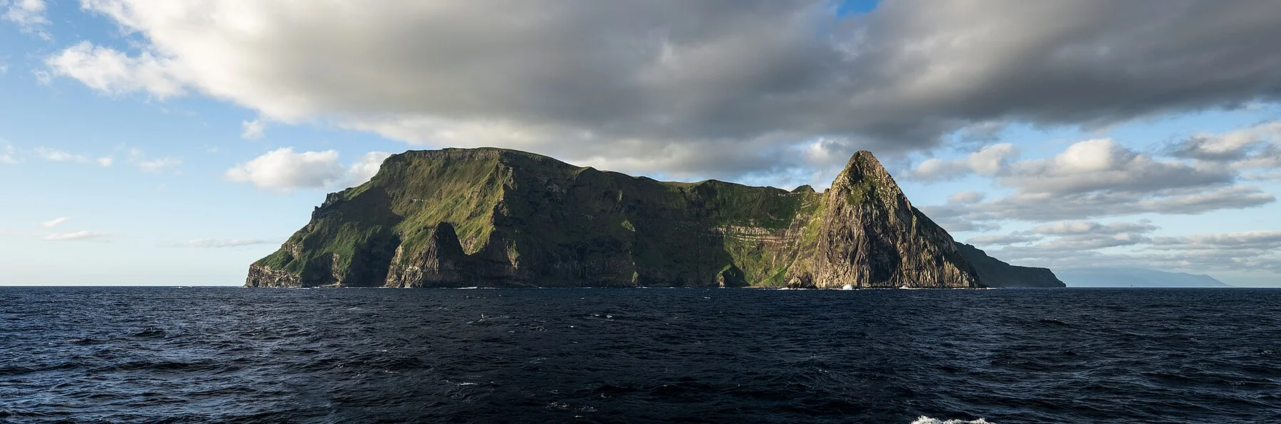 Tristan da Cunha - view 8